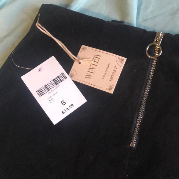 Velvet skirt - Picture 2 of 4